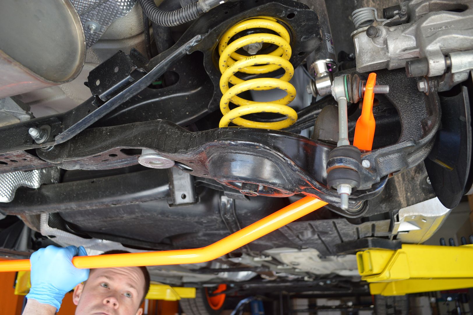 HowTo ST Suspension Rear Sway Bar on EdgeAutosport's Focus ST